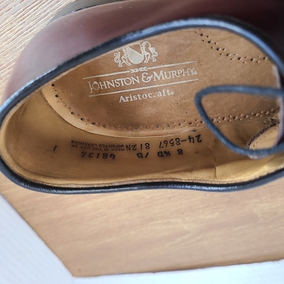(0000) Johnston & Murphy Men's Aristocrat Cap Toe, Size: 8.5 D, Color: Burgundy - Picture 12 of 14
